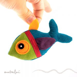 blue fish_handmade fingerpuppet_antalou
